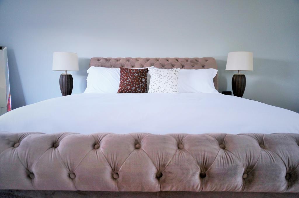 On The 6 Bed And Breakfast Niagara-on-the-Lake Room photo